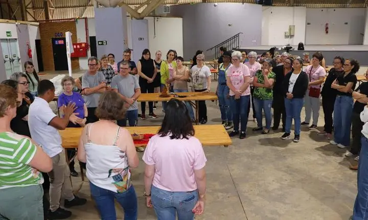 Evento na região reuniu artesãos dos municípios lindeiros ao lago de Itaipu