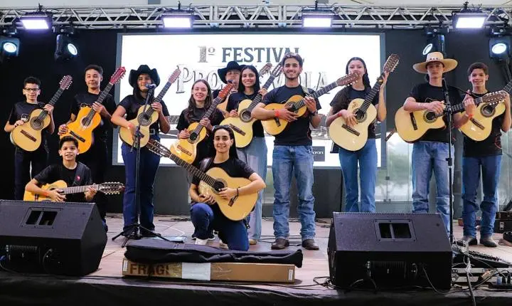 Festival Prosa e Viola reúne cerca de 500 pessoas em Santa Helena