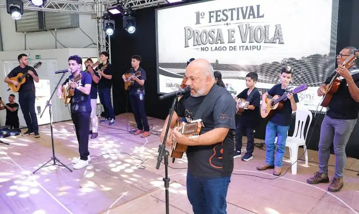 Festival Prosa e Viola reúne cerca de 500 pessoas em Santa Helena