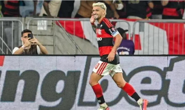 Flamengo dispara no Brasileirão e amplia favoritismo sobre o Palmeiras