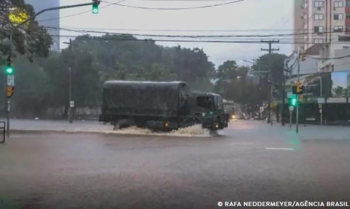Inmet alerta para grande perigo de tempestade no Sul do país