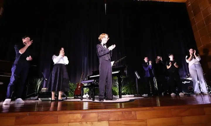 Jovem pianista reúne grande público em recital em Santa Helena