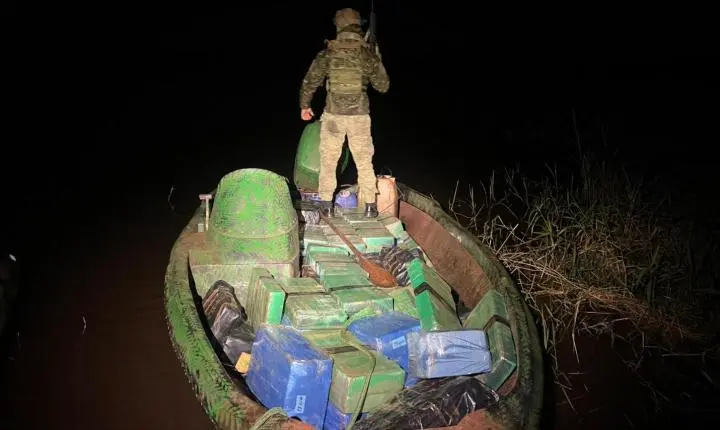 Operação apreende mais de uma tonelada de maconha, lancha e caminhonete em Santa Helena