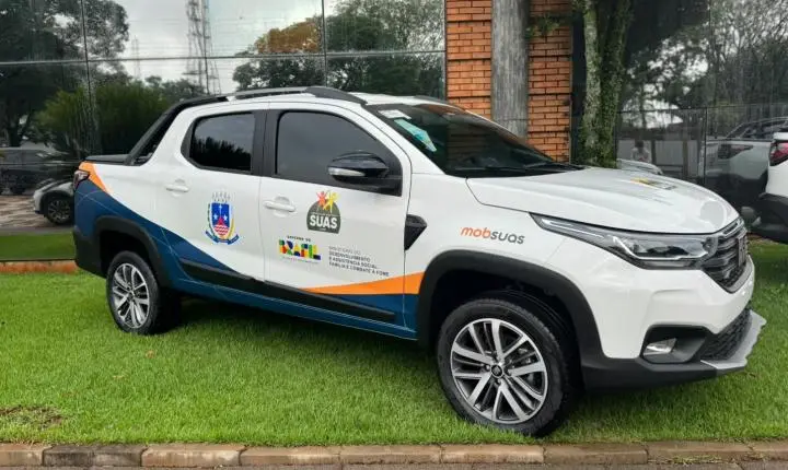 Prefeitura de Santa Helena recebe três veículos para a Assistência Social