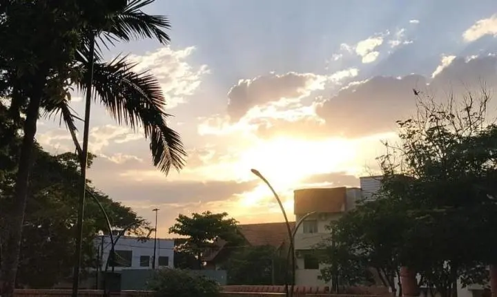 PREVISÃO DO TEMPO: terça-feira (18), com cara de verão no inverno do Oeste do Paraná