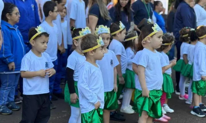 Semana Cívica encerra apresentações e Santa Helena se prepara para o Desfile de 7 de Setembro