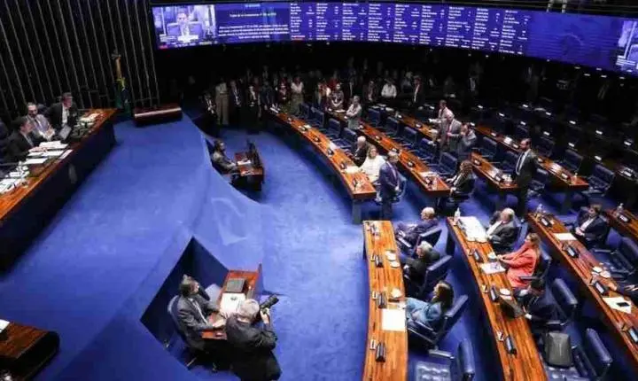 Senado aprova aumento de limite e perdão de dívida para MEIs